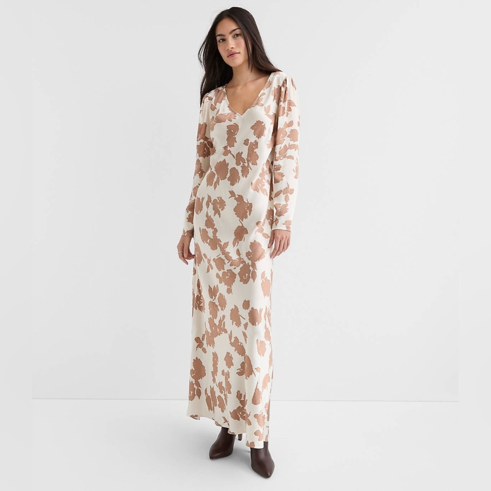 NWT LOFT Floral V-Neck Bias Maxi Dress in Size 14 - Picture 1 of 8